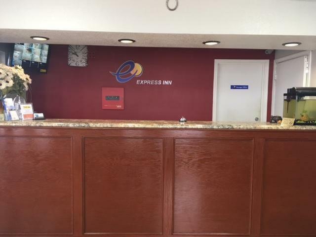 Express Inn Уест Мемфис Екстериор снимка